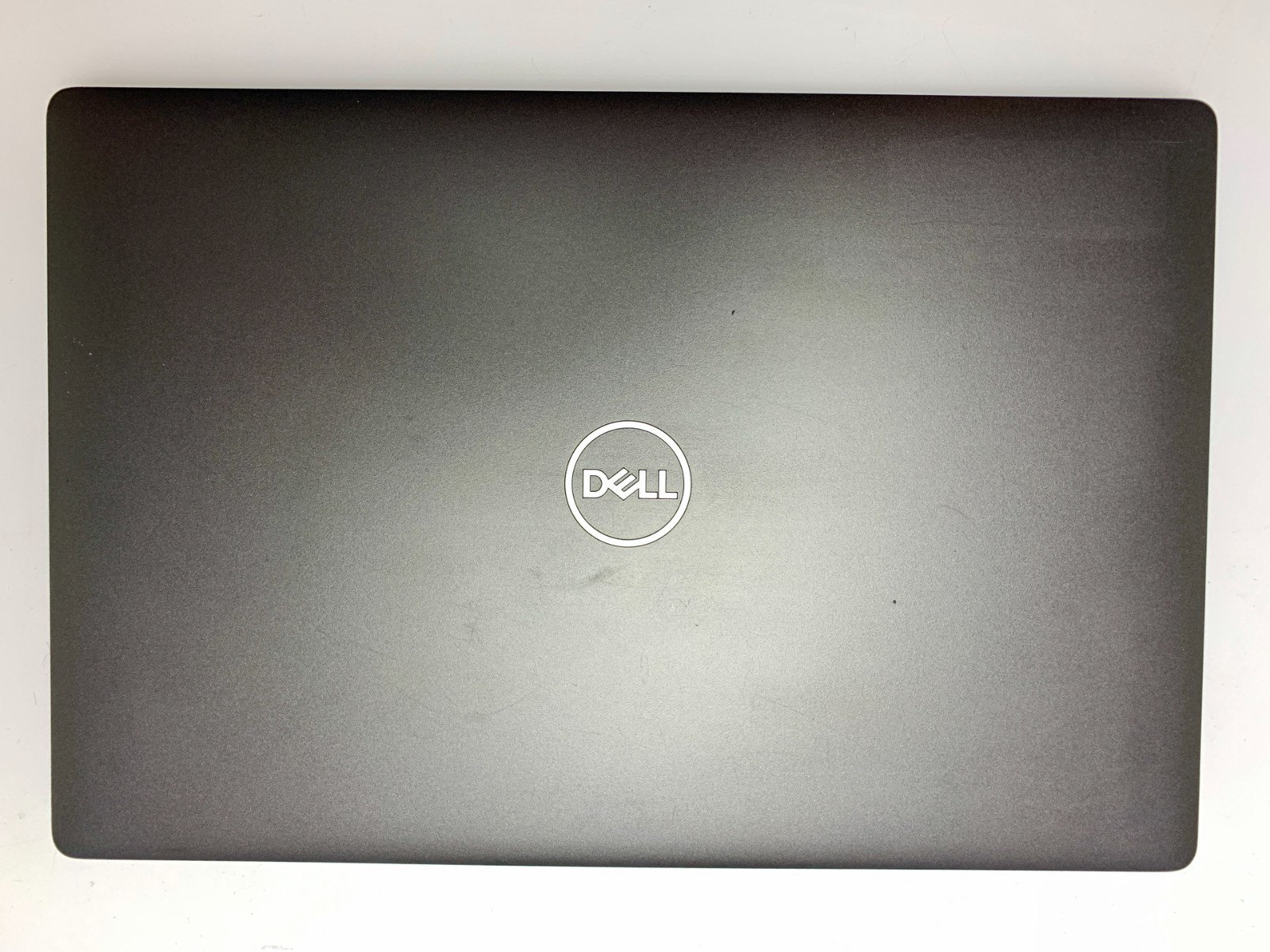 Dell Latitude 5400 | i5-8365U | 16GB RAM | 256GB SSD | LINUX | CHASSIS WEAR