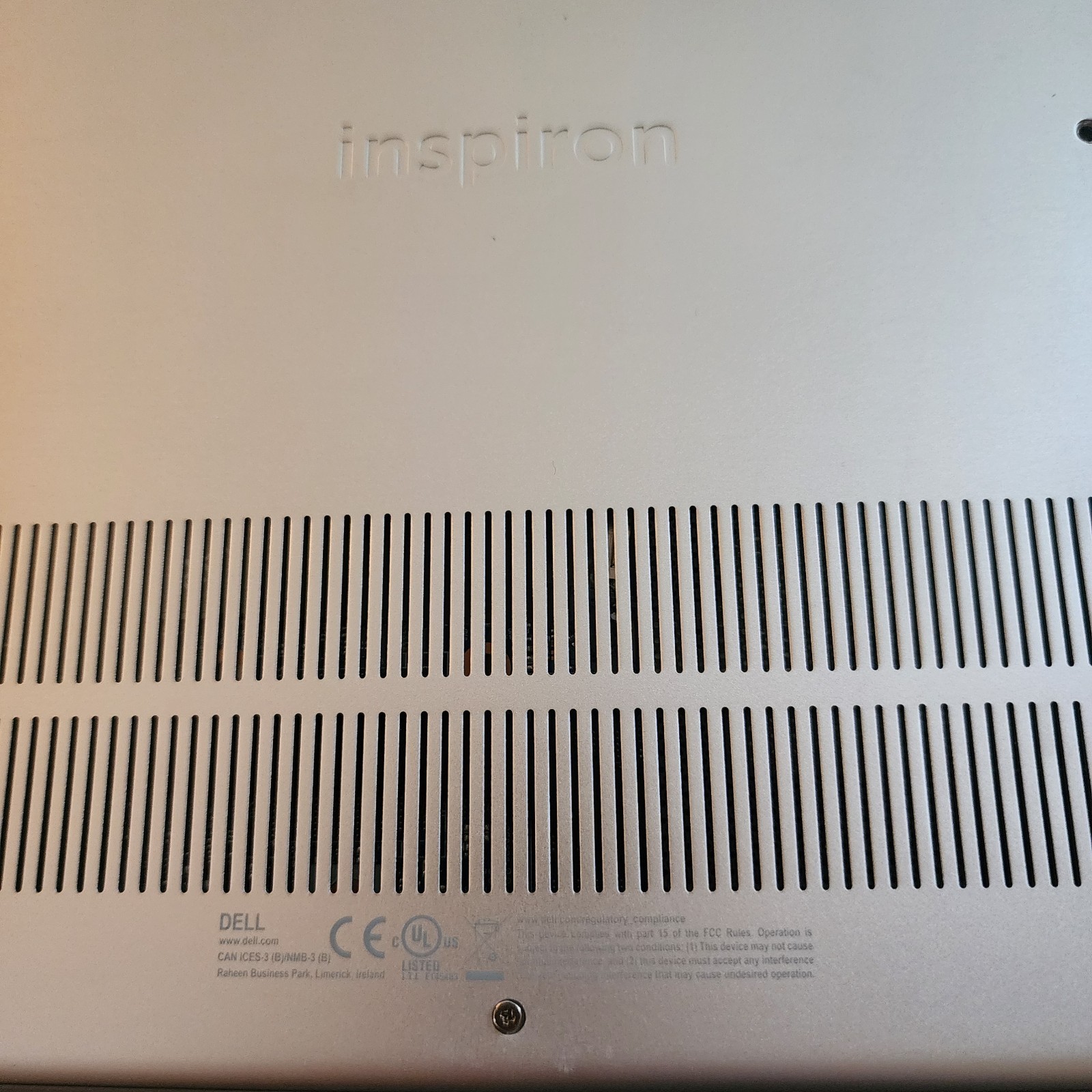 Dell Inspiron 7706 2n1 intel i5-1135G7 11th gen Touch Laptop