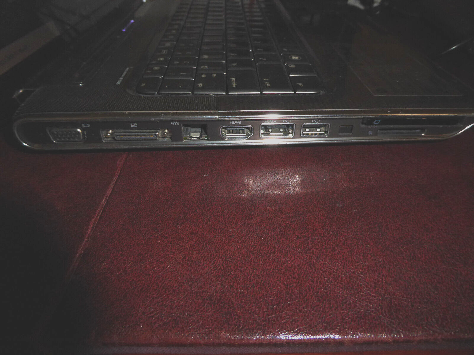 HP Pavilion dv5-1388nr 3GB, 300GB 15″ Intel Core 2 Duo T6500 @ 2.1 GHz w/Remote