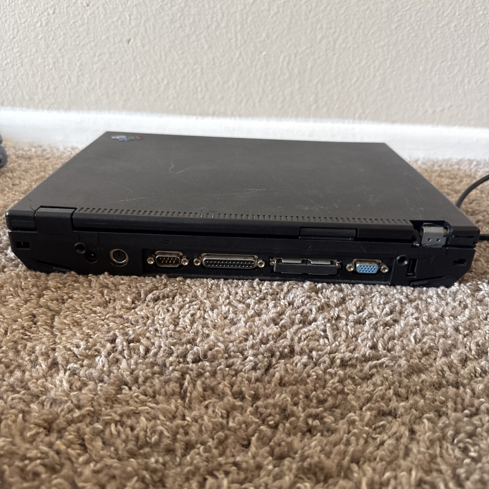 Vintage 1999 IBM ThinkPad i Series 2611-411 Pentium MMX 64MB 4GB Needs Repair