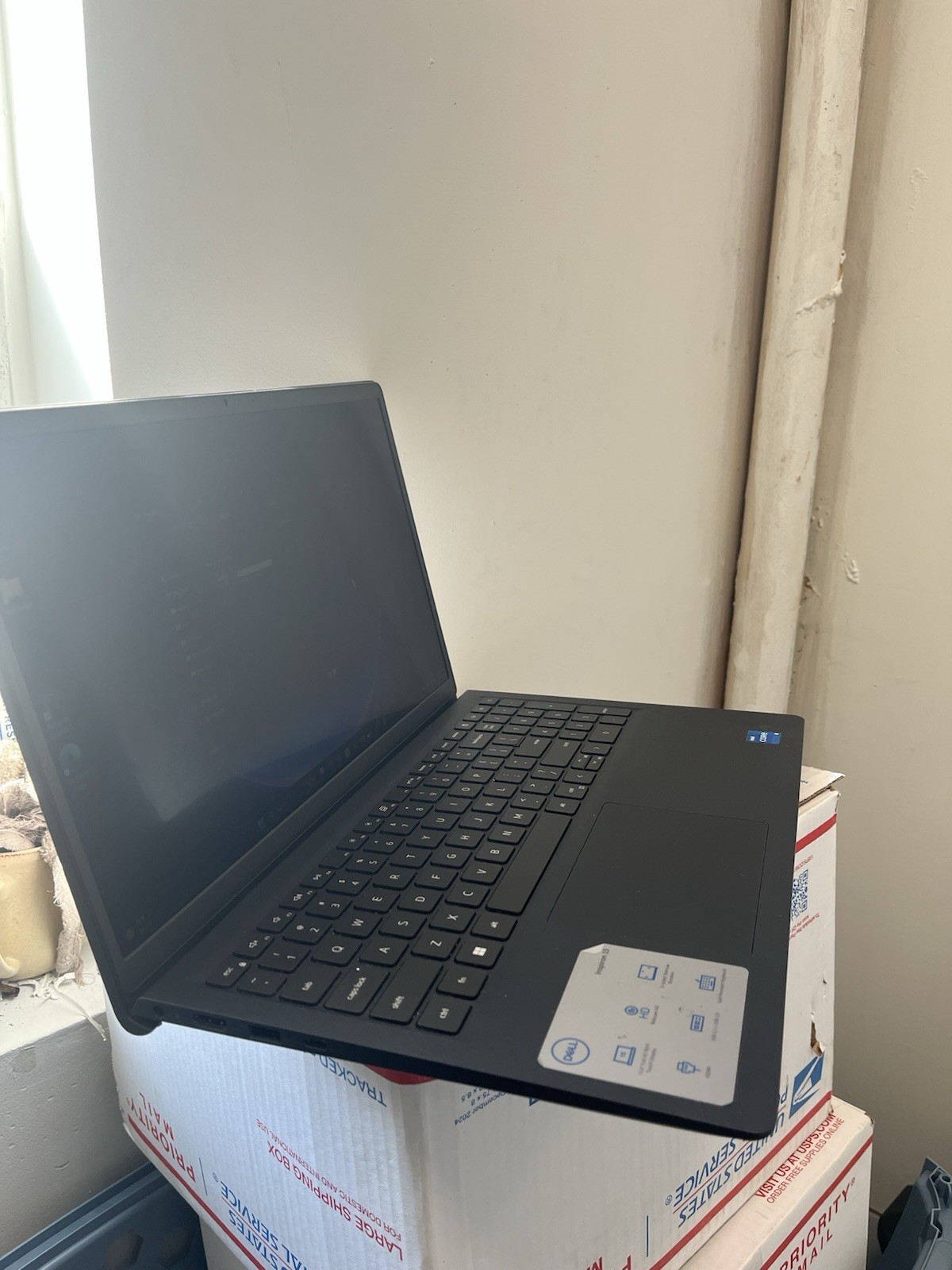 Dell Inspiron 15.6″ 2K Touchscreen i5-1334U 8GB 512GB Model i3530-Window 11