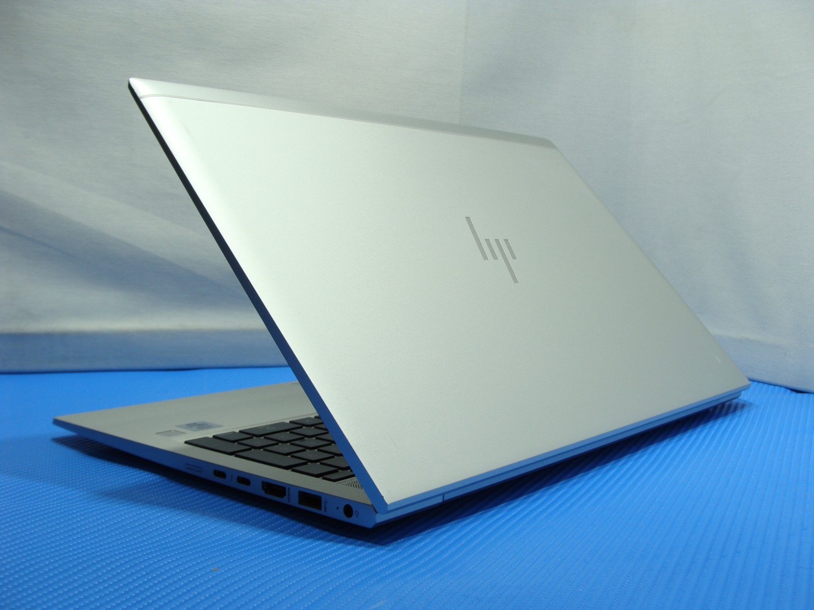 HP EliteBook 850 G7 15.6″FHD Intel i5-10310U 1.7GHz 16GB 256GB SSD W11P +Charger