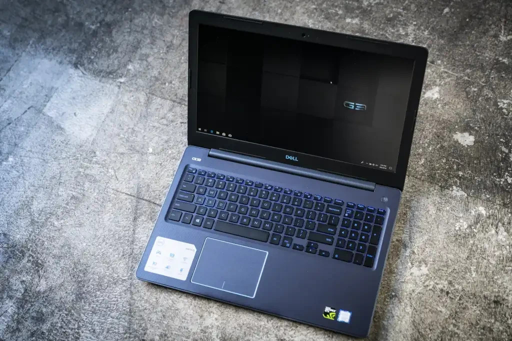 Dell G3 15 3579 Gaming Laptop | i5-8300H | GTX 1050 | 16GB RAM| 500GB SSD |Win11