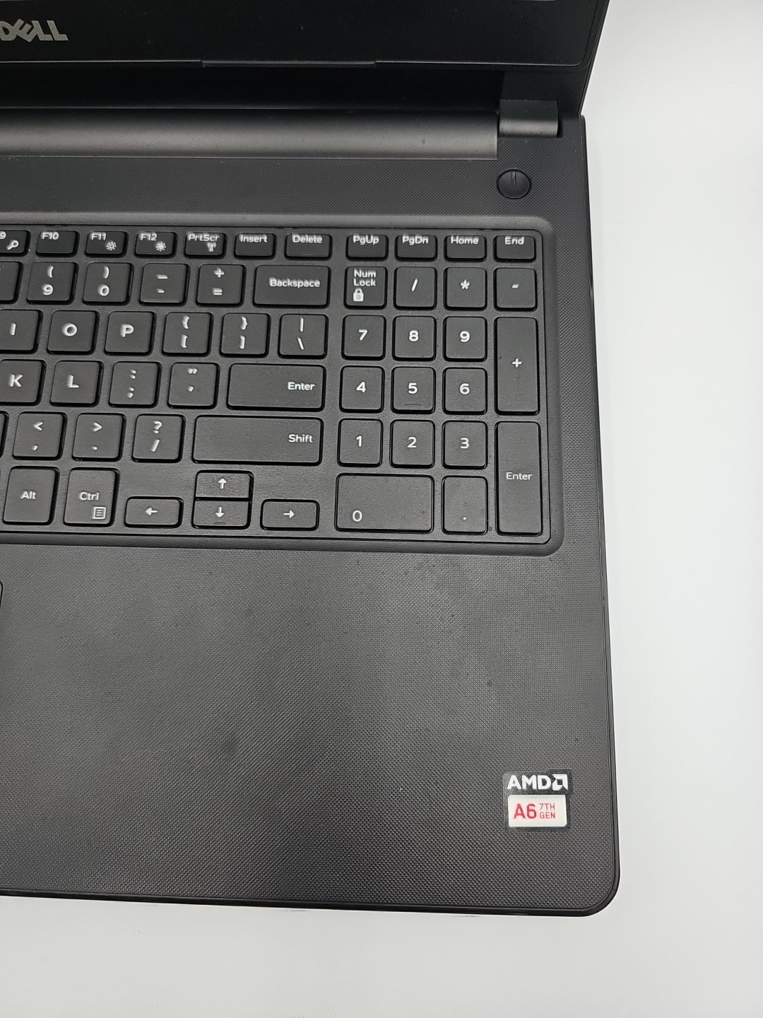 Dell Inspiron 15 3000 475GB HDD 4GB RAM AMD A6-9200 Radeon R4