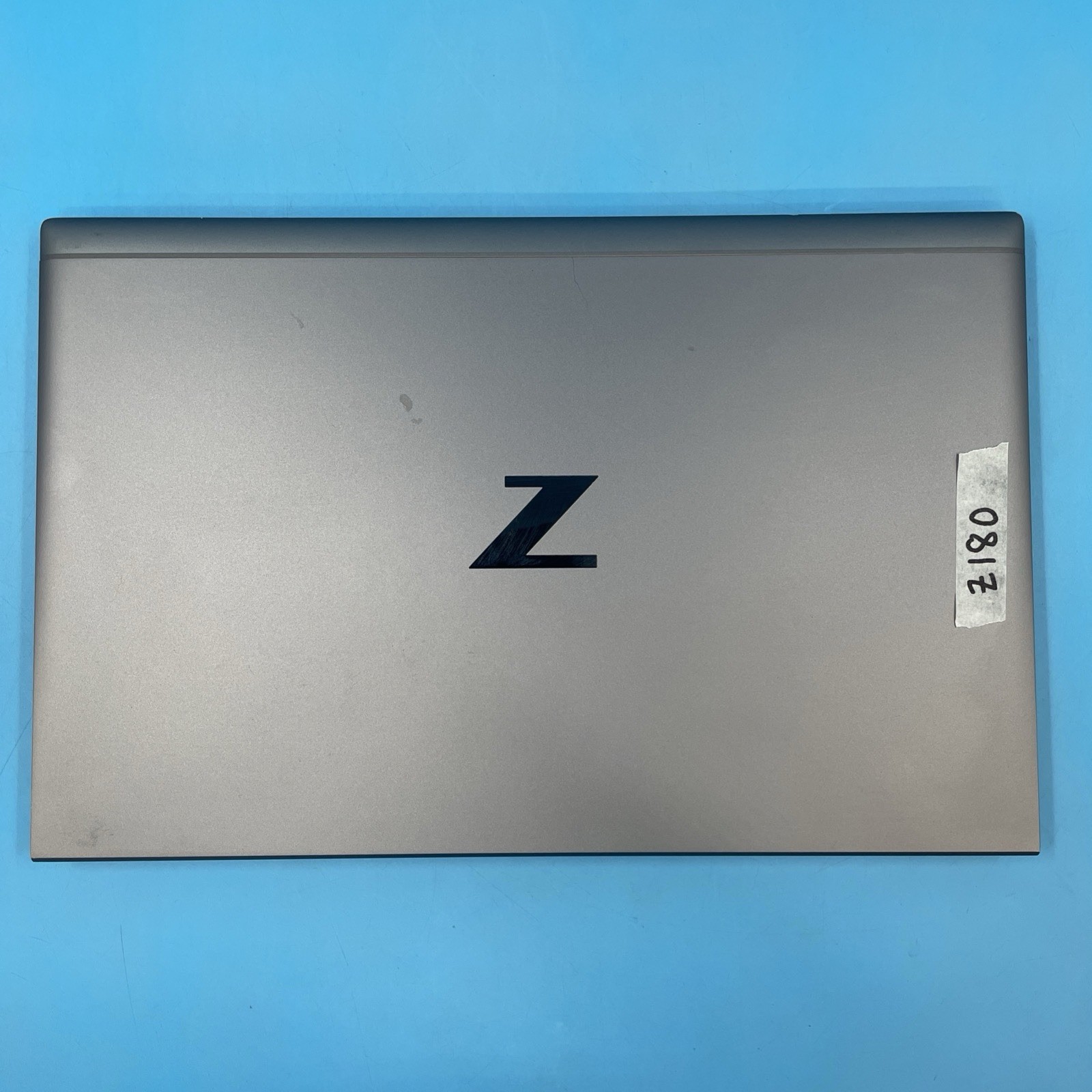 HP ZBook Firefly G8 | i7-1165G7 | 32GB RAM | 512GB SSD | T500 | WIN 11 PRO | 77%