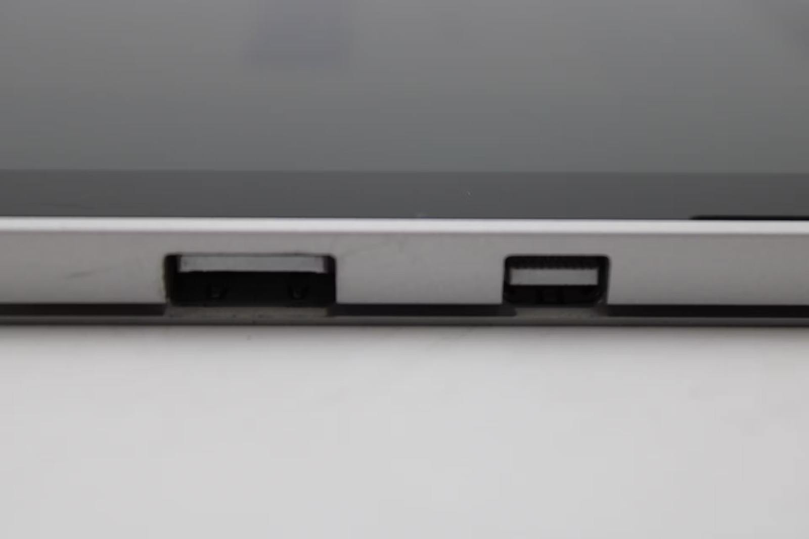Microsoft Surface Pro Used 12.3″ i5-7300U, 256GB NVMe, 8GB RAM, No Keyboard