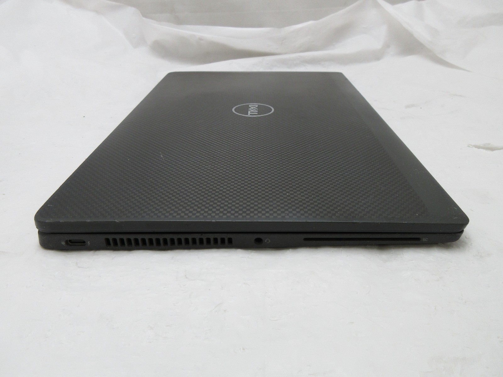 Dell Latitude 7420 14″ : i7-1185G7 3.0GHz : 16GB RAM : No SSD : Grade C