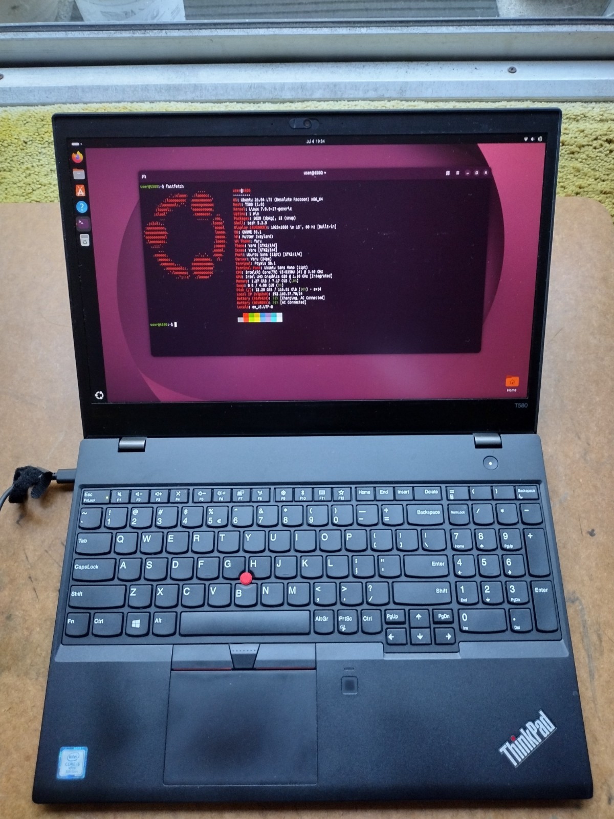 ThinkPad T580 Libreboot i5-8350U 8GB RAM 128GB SSD 61 BAT AC Touchscreen *READ*