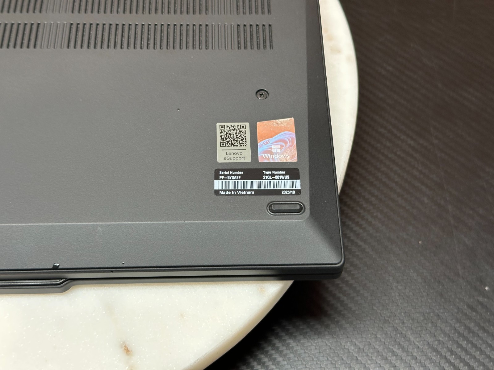 Lenovo ThinkPad P14s Gen 6 14″ AMD Ryzen AI 7 Pro 350 32GB RAM 1TB SSD