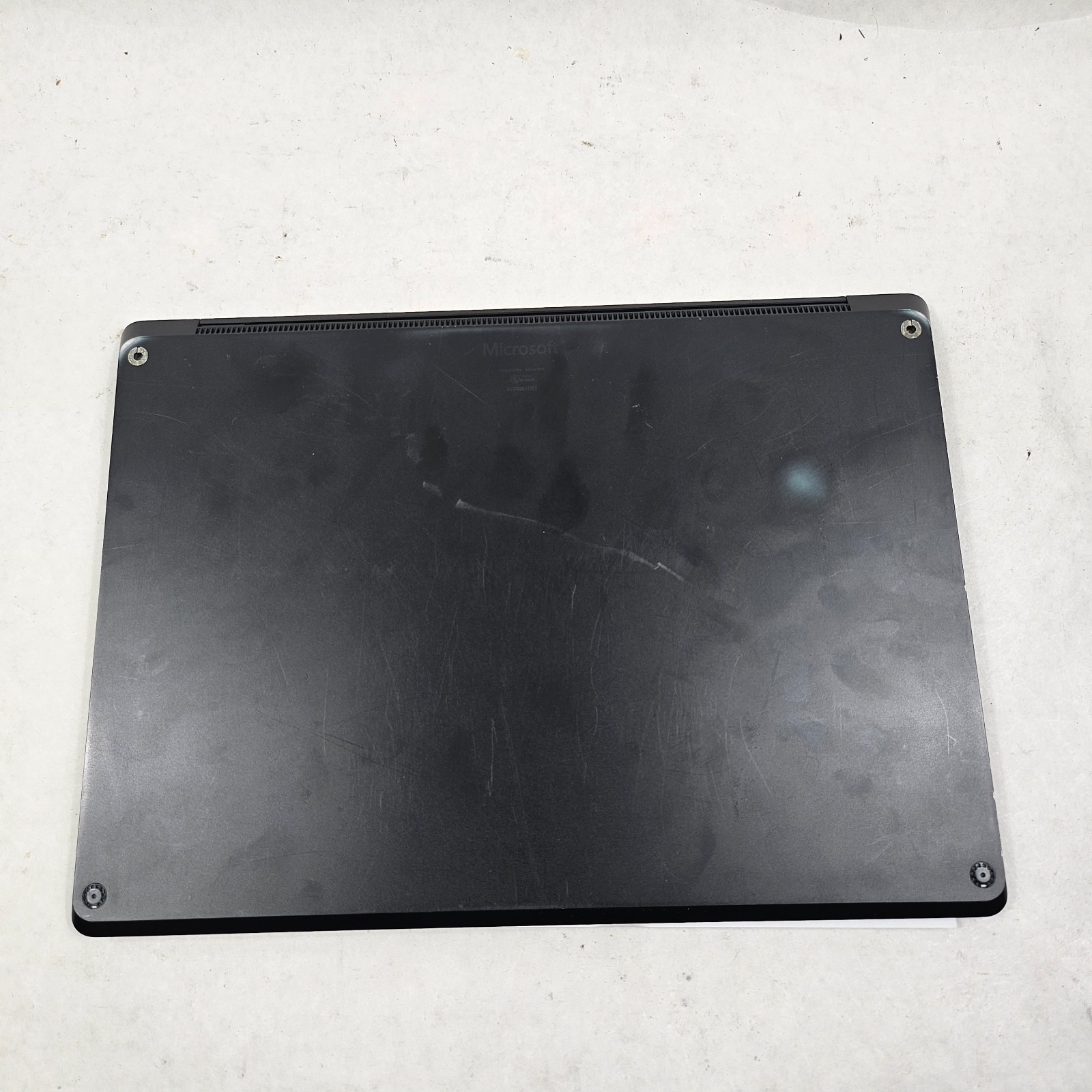 Microsoft Surface Laptop 3 15.6” i7-1065G7 512GB SSD 16GB RAM CRACKED SCREEN