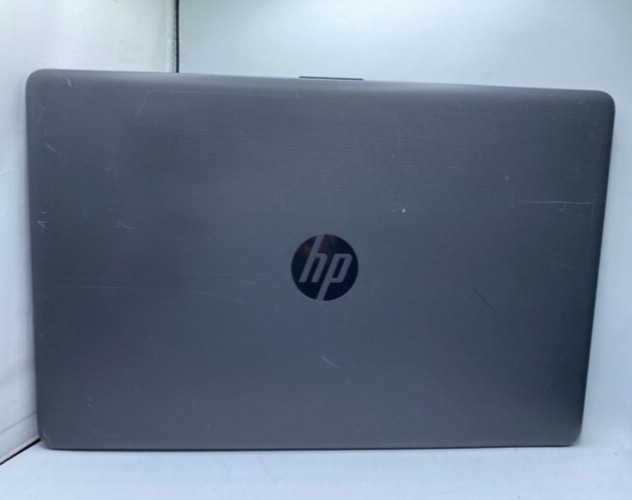 HP 250 G7 Notebook 15.6″ Laptop Intel Core i5-8265U 1.6GHz 8GB RAM 256GB SSD