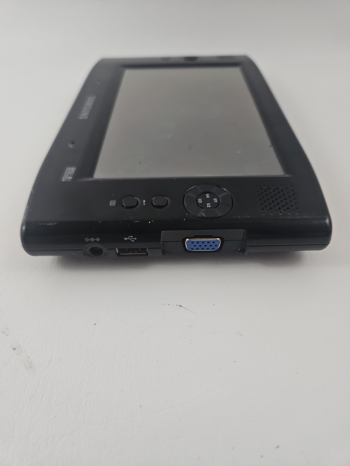 Samsung Q1 Ultra Tablet Handheld Computer Windows – NP-Q1 – No Charger / AS-IS
