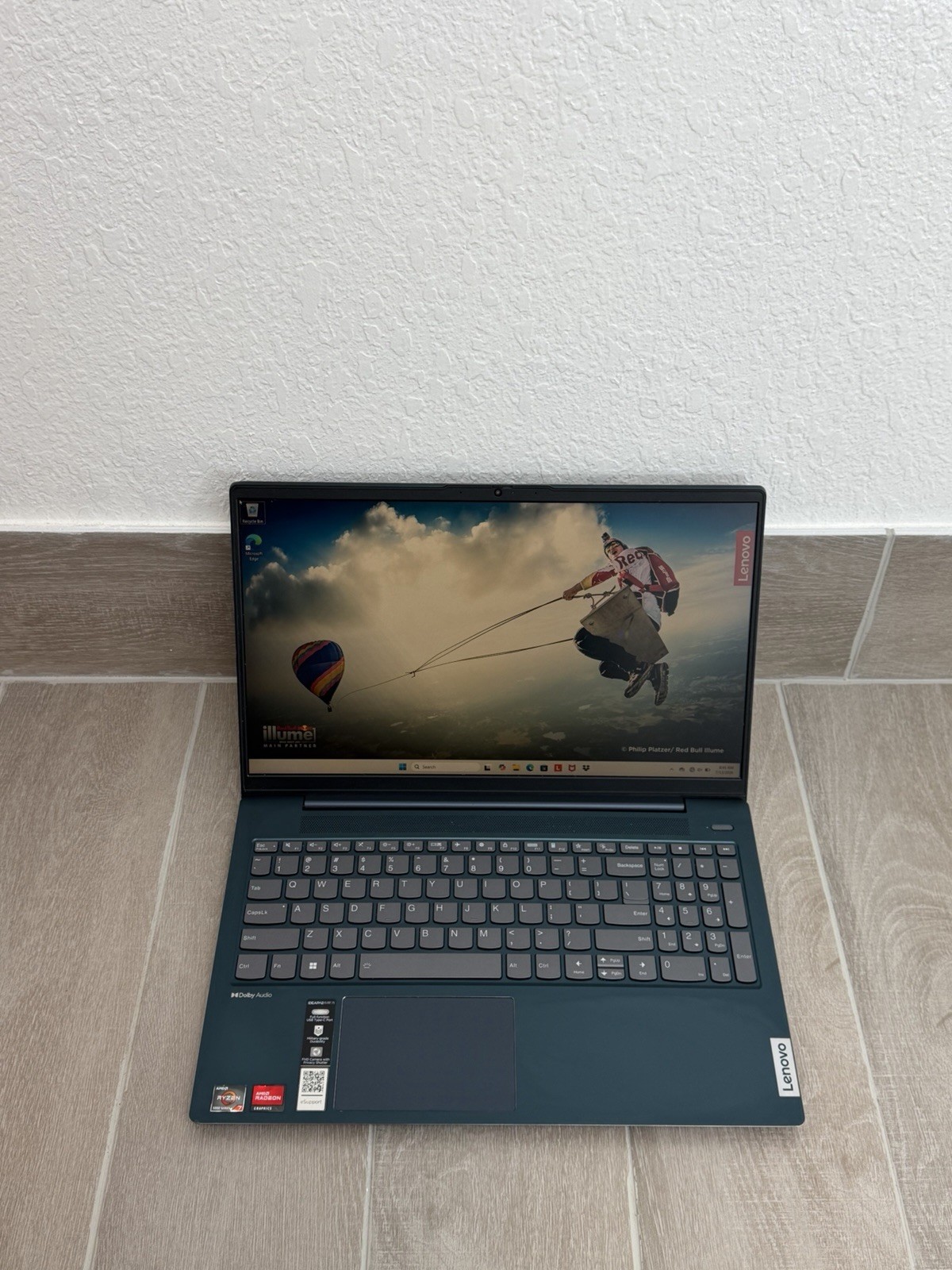 Lenovo IdeaPad 5 15ABA7 15.6″ AMD Ryzen 7 5825U 16GB RAM 256GB NVMe SSD Win-11