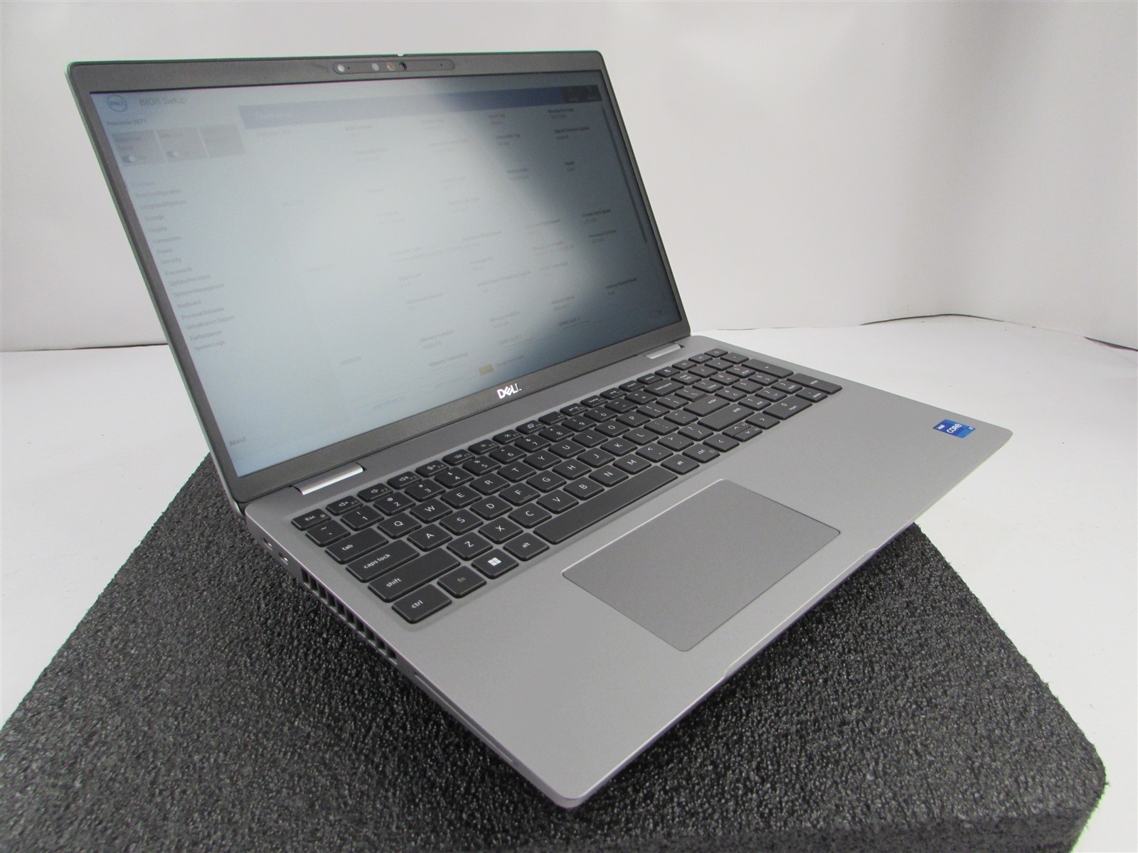 DELL PRECISION 3571 1920X1080 FHD CORE I7-12800H 512GB 16GB RAM T600 NO O.S