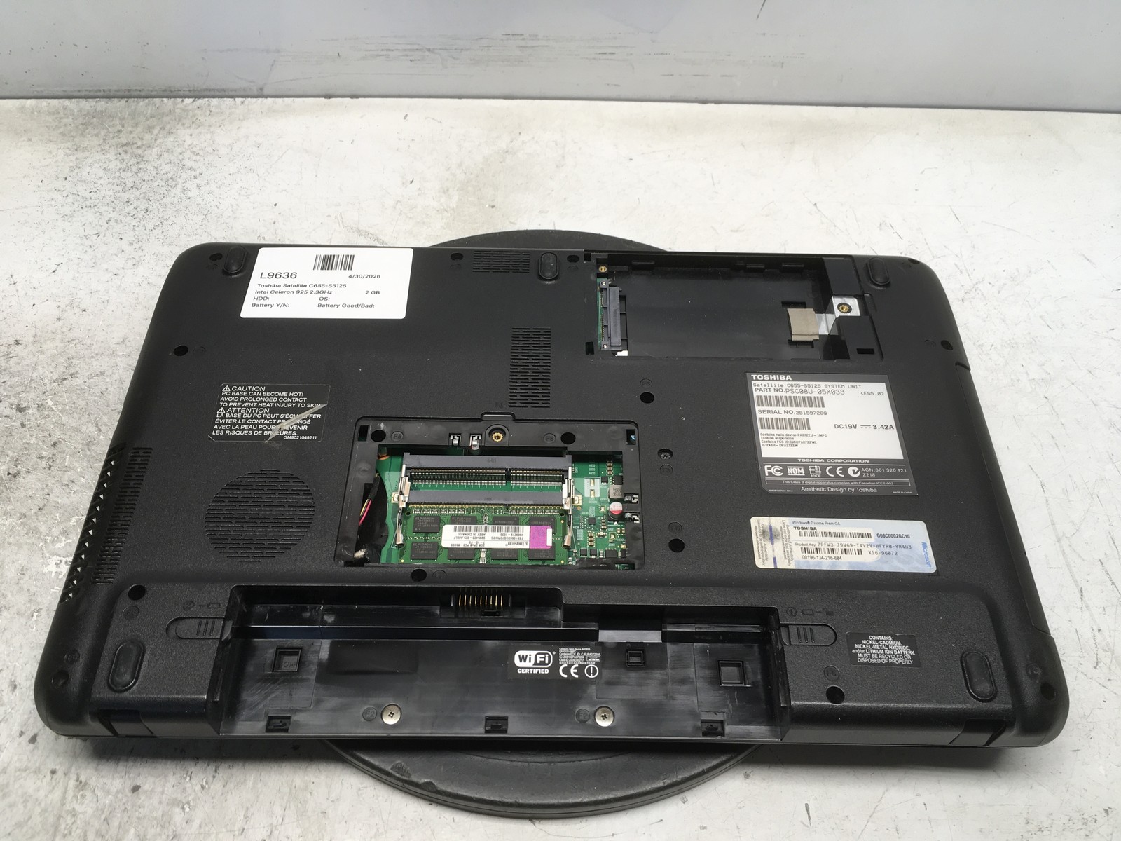Toshiba Satellite C655-S5125 Intel Celeron 925 2.3GHz 2 GB NO HDD No Batt