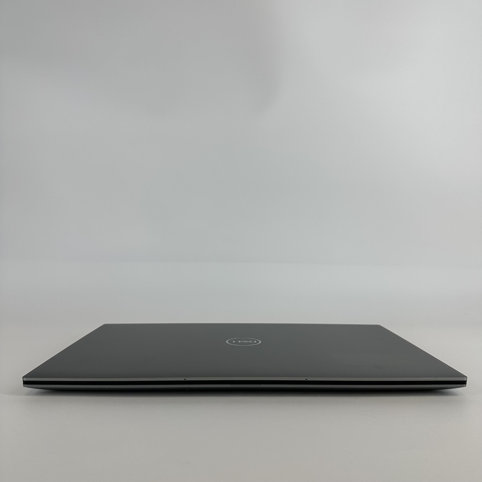 Dell Precision 5760 17 UHD+ TOUCH Xeon W-11955M 2.60GHz 64GB 2TB/512GB RTX A3000