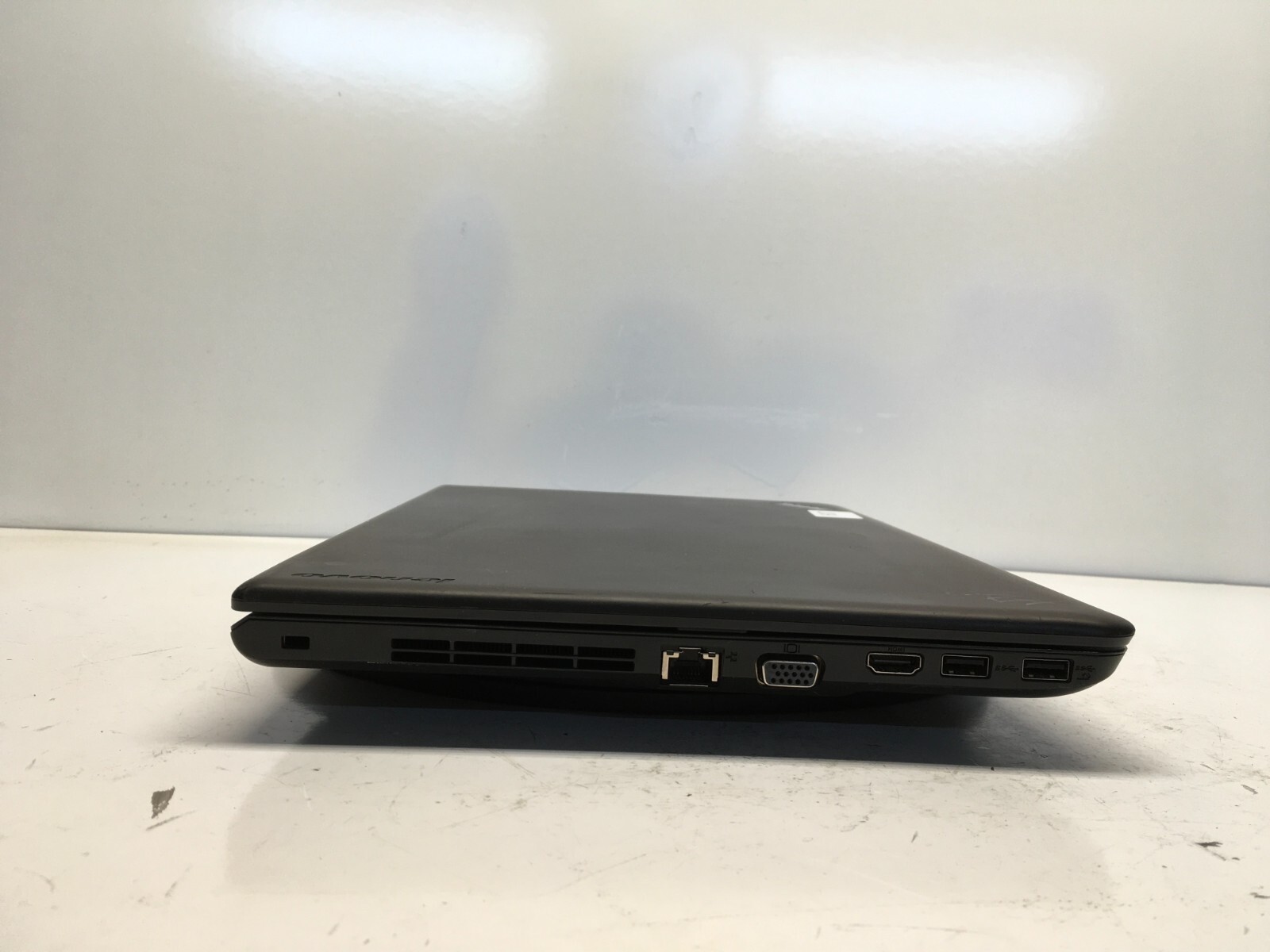 Lenovo ThinkPad E550 Intel i3-5005U 2GHz 4 GB NO HDD