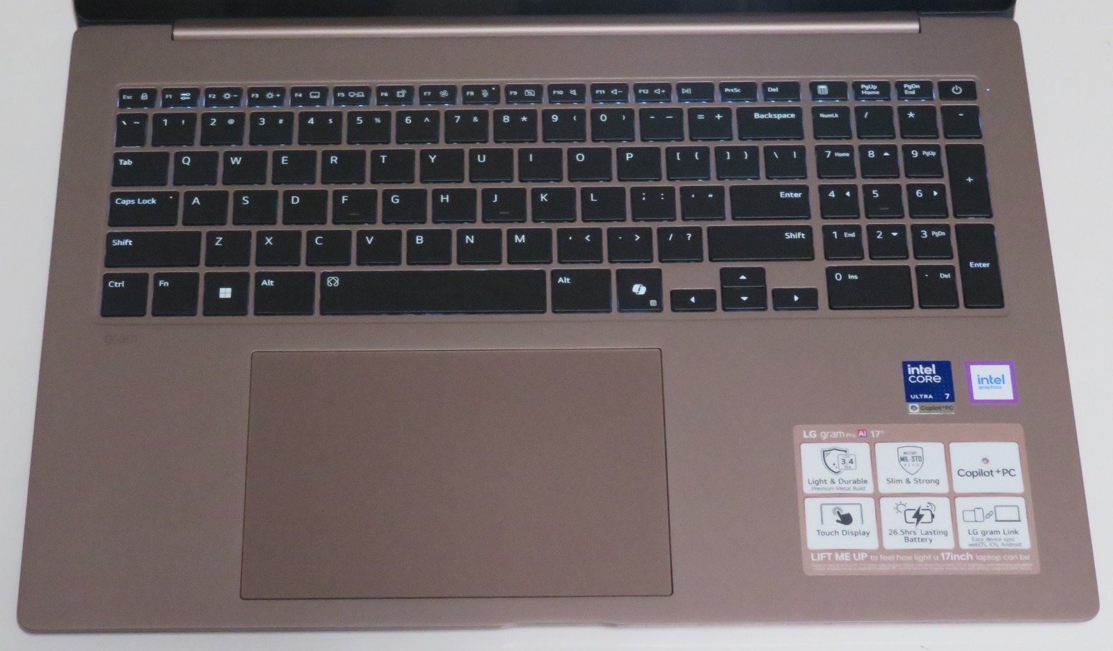 LG gram Max 17″ Touch Laptop Intel Core Ultra 7 355 32GB RAM 1TB Matte Bronze