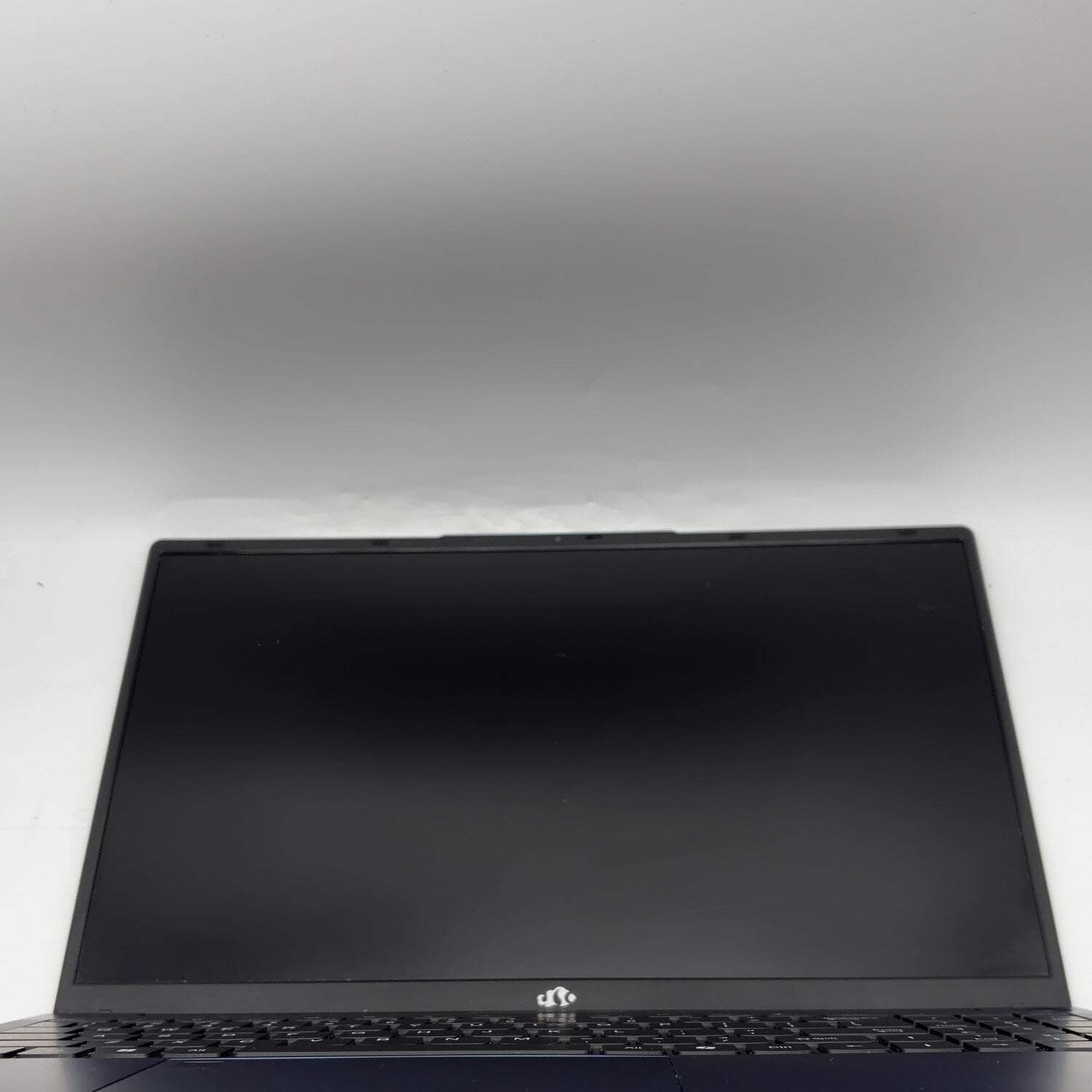 Nimo N155 B0DZP773W7 15.6″ Ryzen 7 6800H 3.2GHz 32GB RAM 1TB SSD
