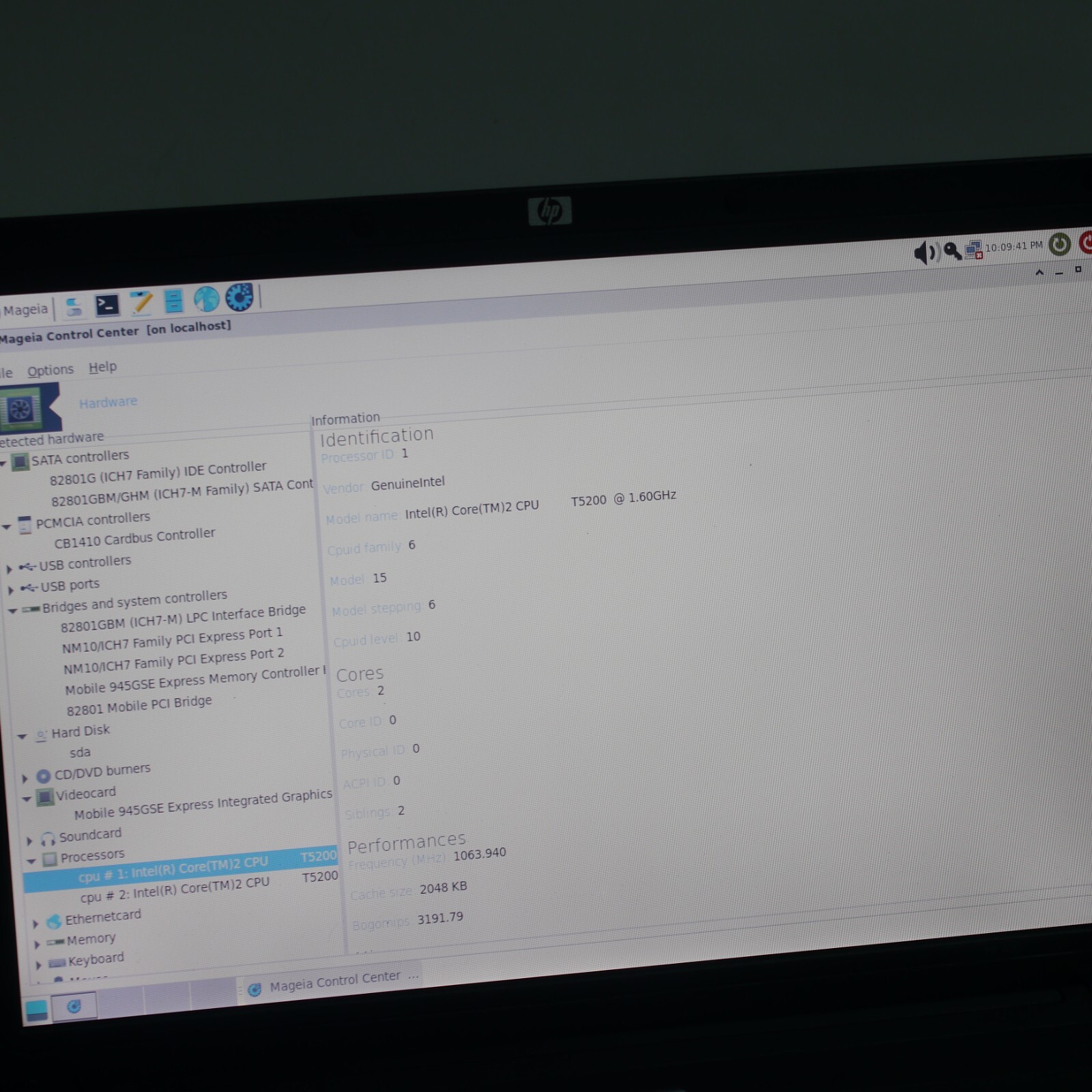 HP 530 15.4 Laptop Intel Celeron 1.6 GHz 2GB RAM 120GB HDD Linux Laptop