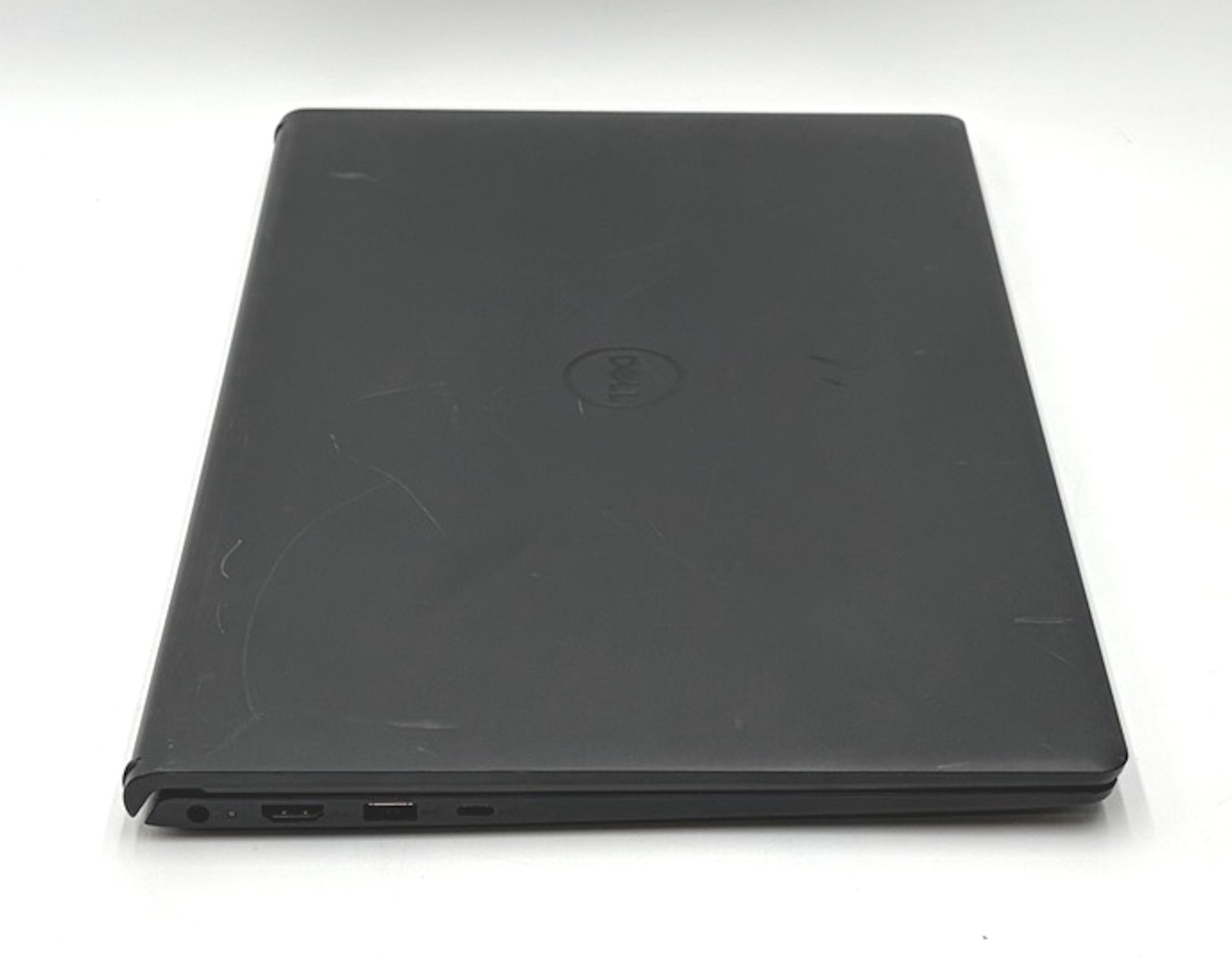 Dell INSPIRON 15 3535 Ryzen 7 7730 16GB FHD 2556 Win 11 Pro See Description