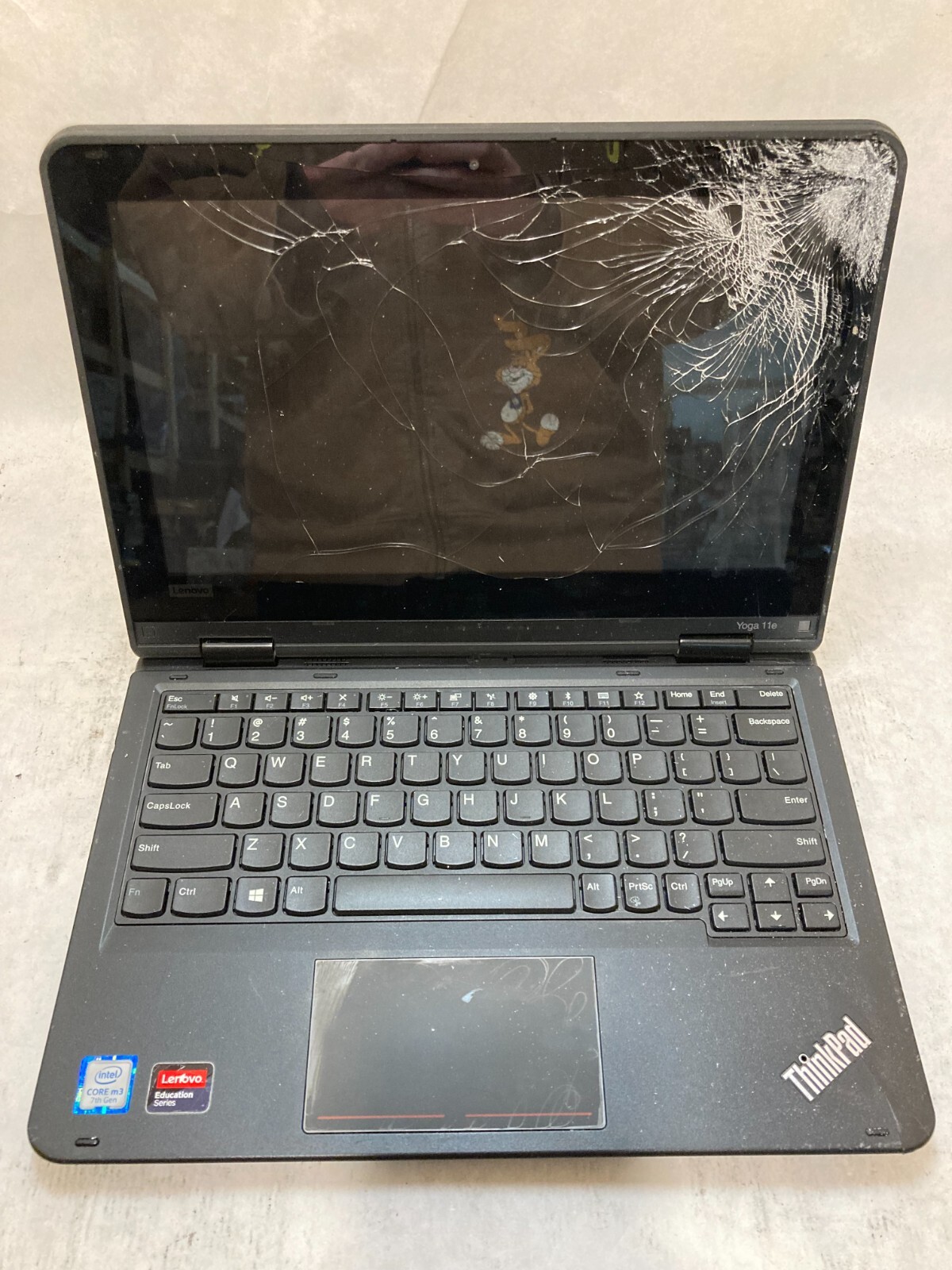Lenovo ThinkPad Yoga 11e Laptop 11″ Intel Core m3 7th Gen WON’T TURN ON -PP