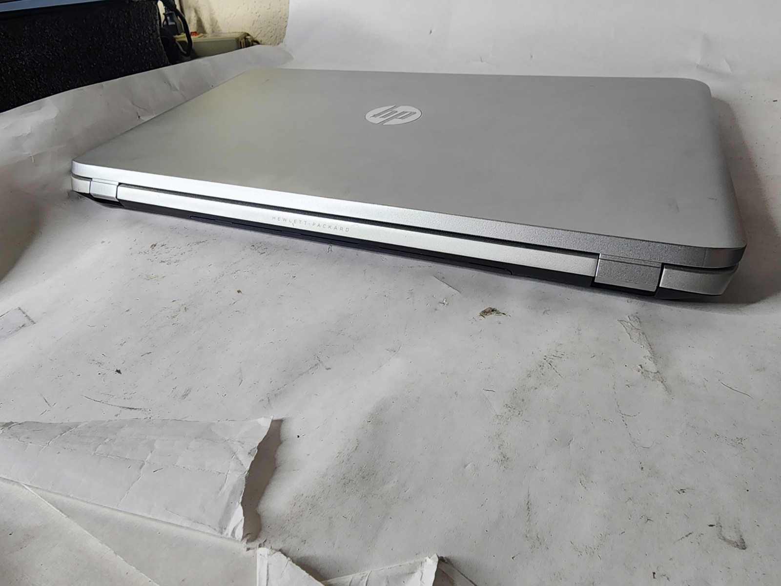 HP 17t-j000 Gaming Laptop 17.3″ i7-4700MQ CPU 8GB RAM READ