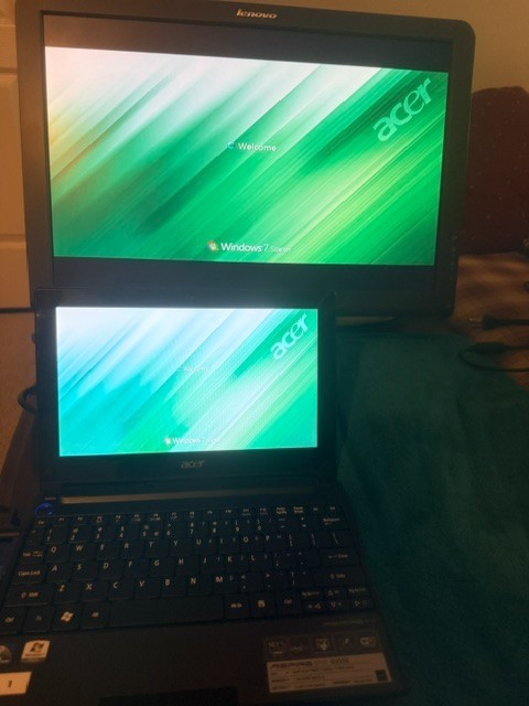Acer Aspire One D255E Laptop Atom N455 1GB DDR3 160GB HD Battery not working