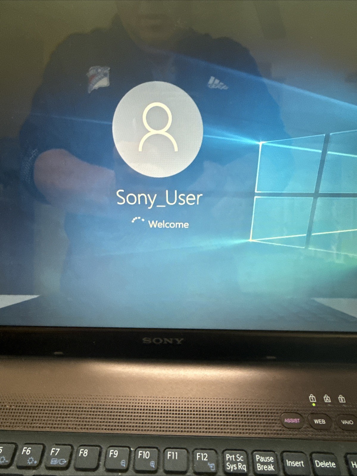 Sony VAIO PCG-71312L Retro Gaming Laptop i3-M330 2.13GHz 4GB RAM 1TB HD Win 10