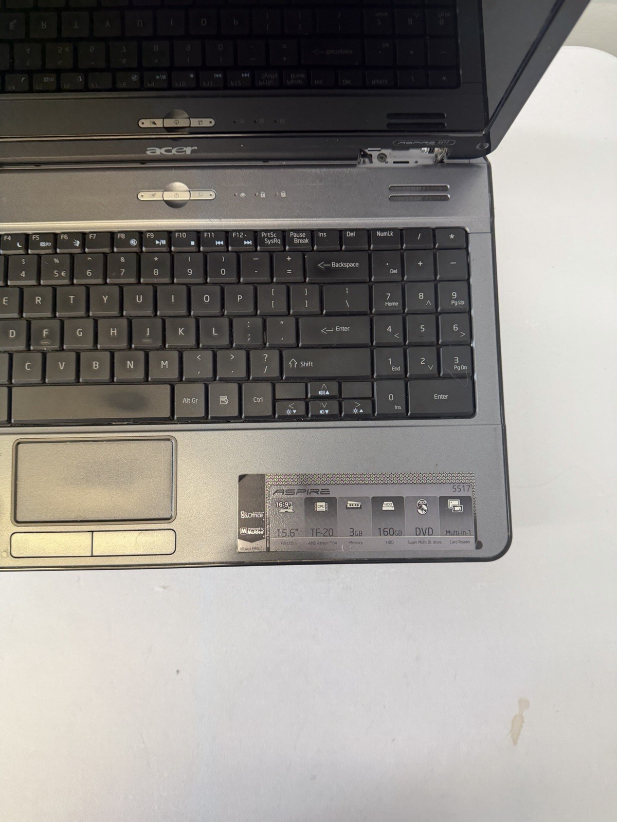 Acer Aspire 5517 Laptop – Good Screen – AMD Athlon 64 TF-20 – Read Des