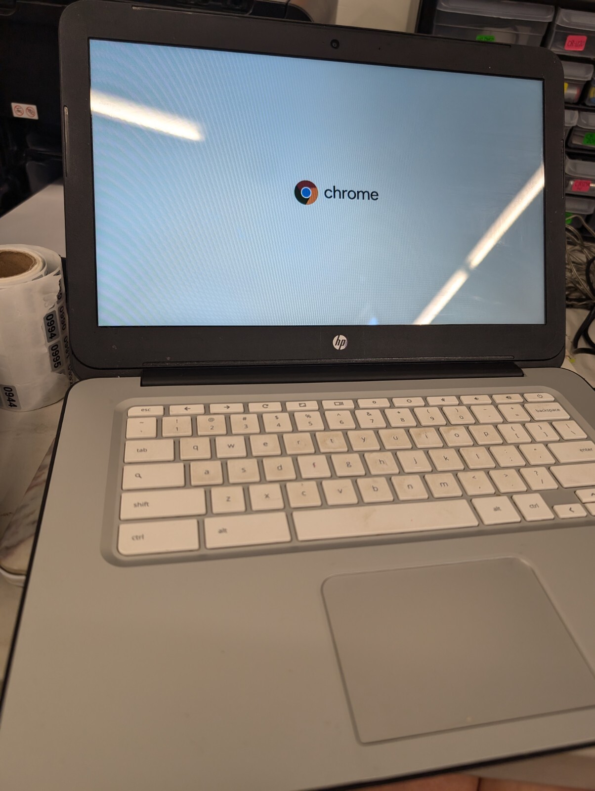 Lot 4 – HP Chromebook 14 G1 (J2L42UA#ABA) Intel Celeron 2955U (1.40GHz) *Read*