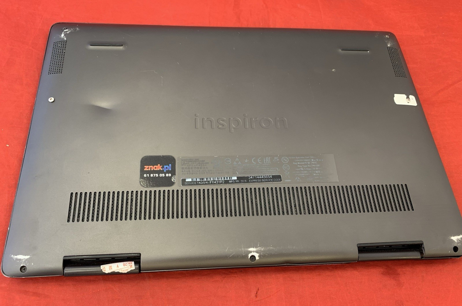 Dell Inspiron 7386 14″ Core i7 16GB 256GB Black FOR PARTS ONLY