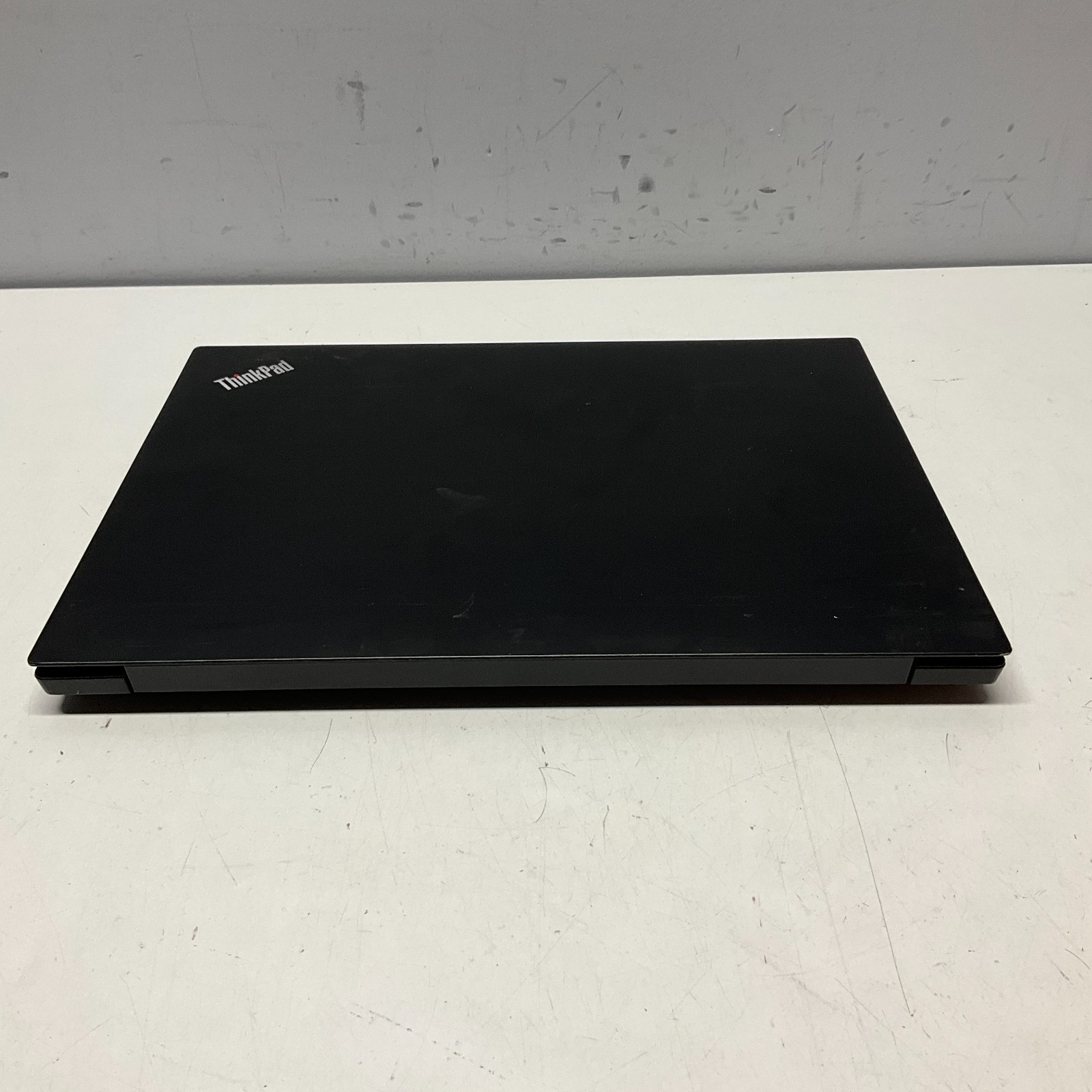 Lenovo ThinkPad E480 14″ Laptop Core i5-7200u 4GB RAM 240GB SSD Windows 10 Pro