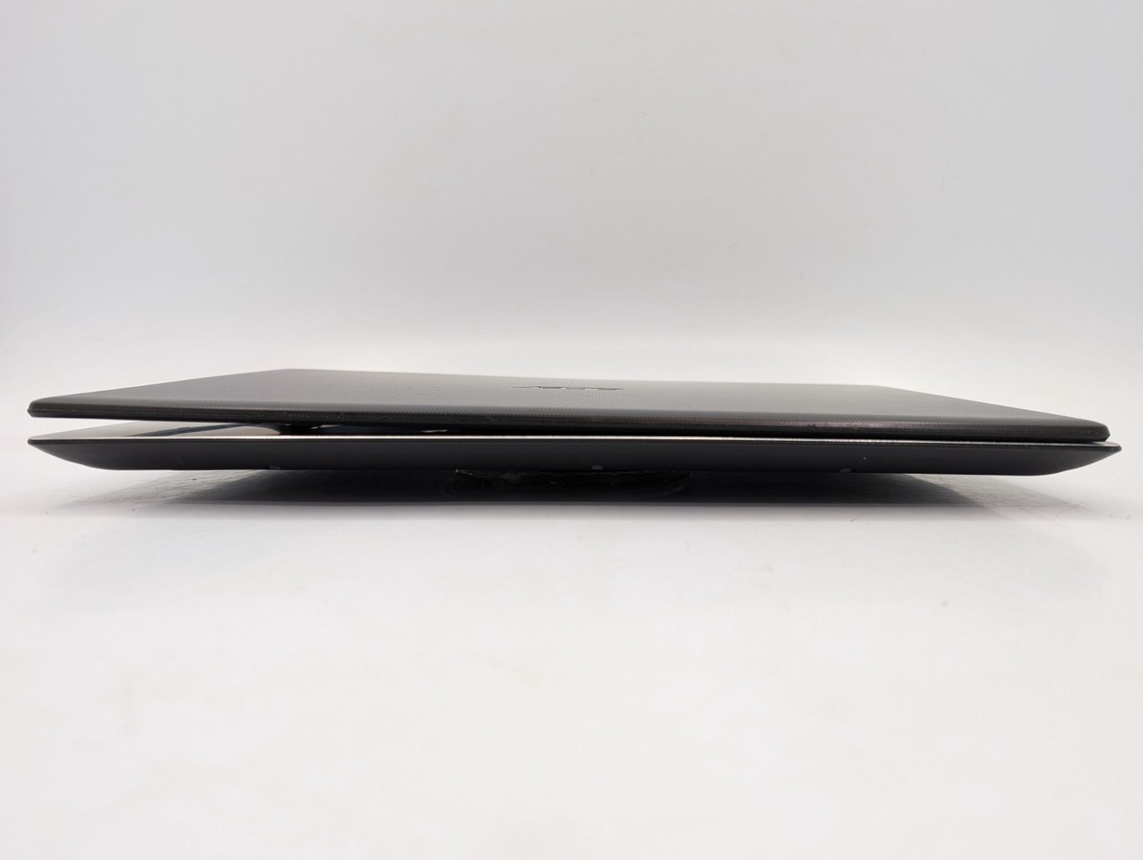 Acer Aspire 5 A515-51-310Z 15.6″ Intel Core i3-8130U 2.20 GHz 4GB RAM Laptop
