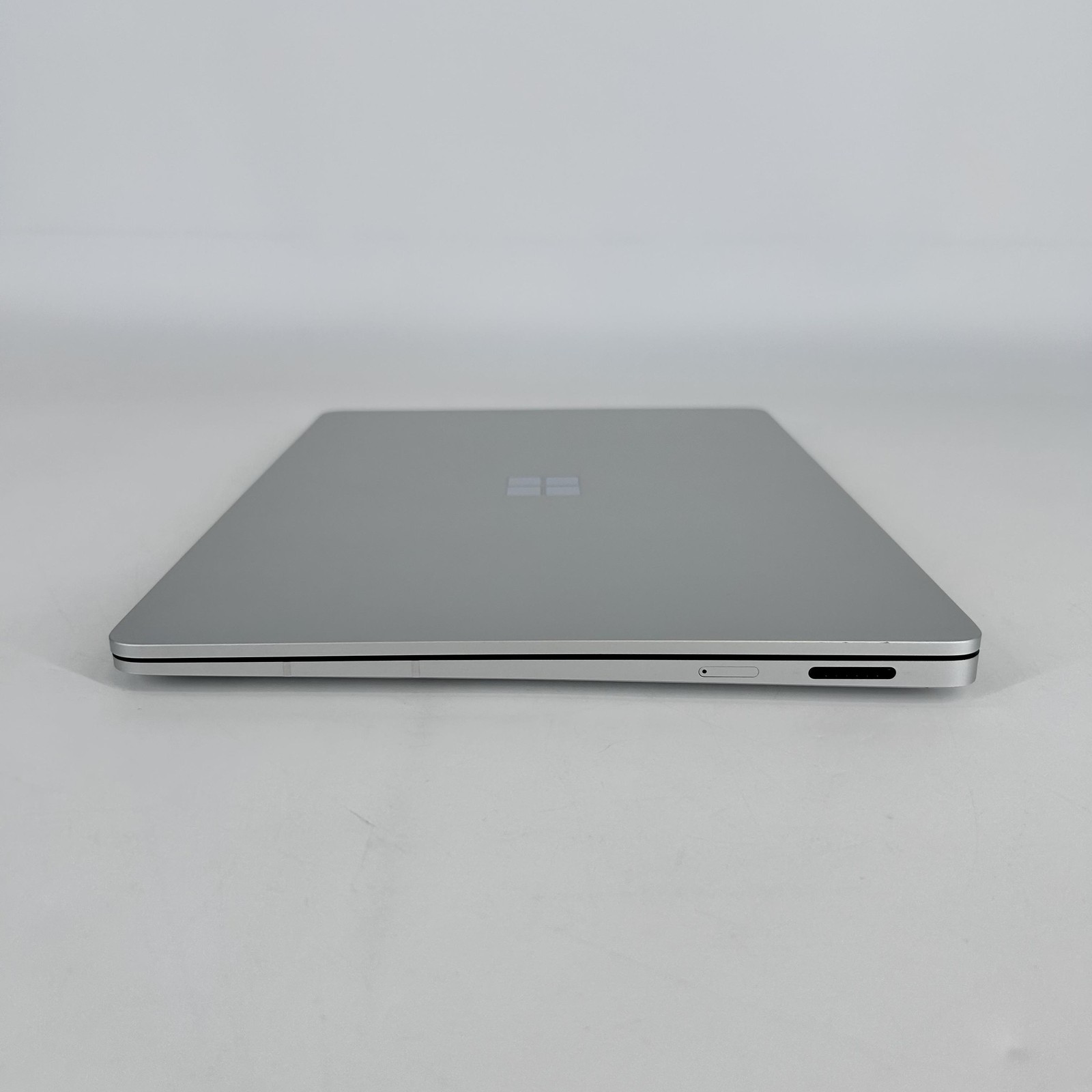 Microsoft Surface Laptop 7 13.8 5G LTE 2K TOUCH 2.2 GHz Ultra 7 268V 32GB 512GB