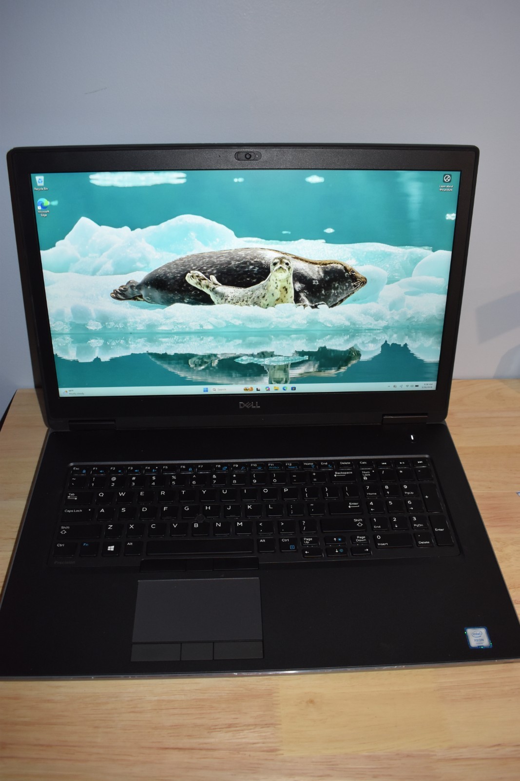 Dell Precision 7740 17.3 FHD Xeon E-2276M 16GB RAM 1TB SSD Quadro RTX 3000