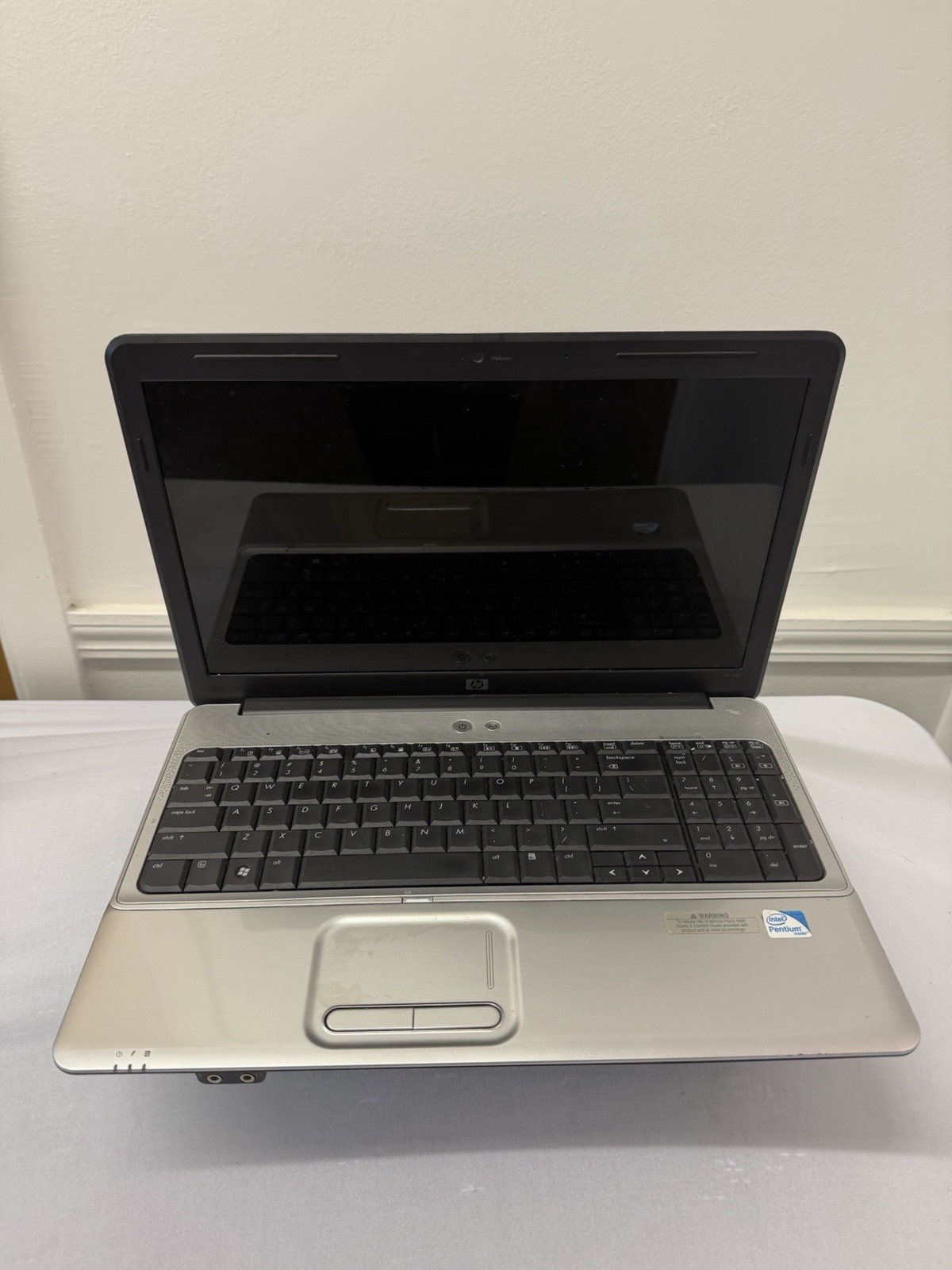 HP Notebook G60 Laptop – Good Screen – Intel Pentium T4300 – Read Des
