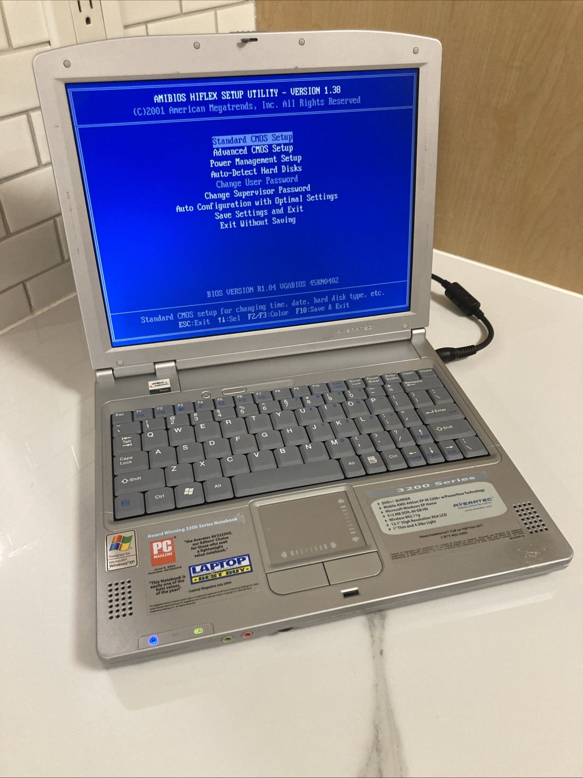 💻 Averatec 3200 💾 AMD Athlon XP-M 2000+ 512MB RAM🔋Turns On | No HDD | Vintage