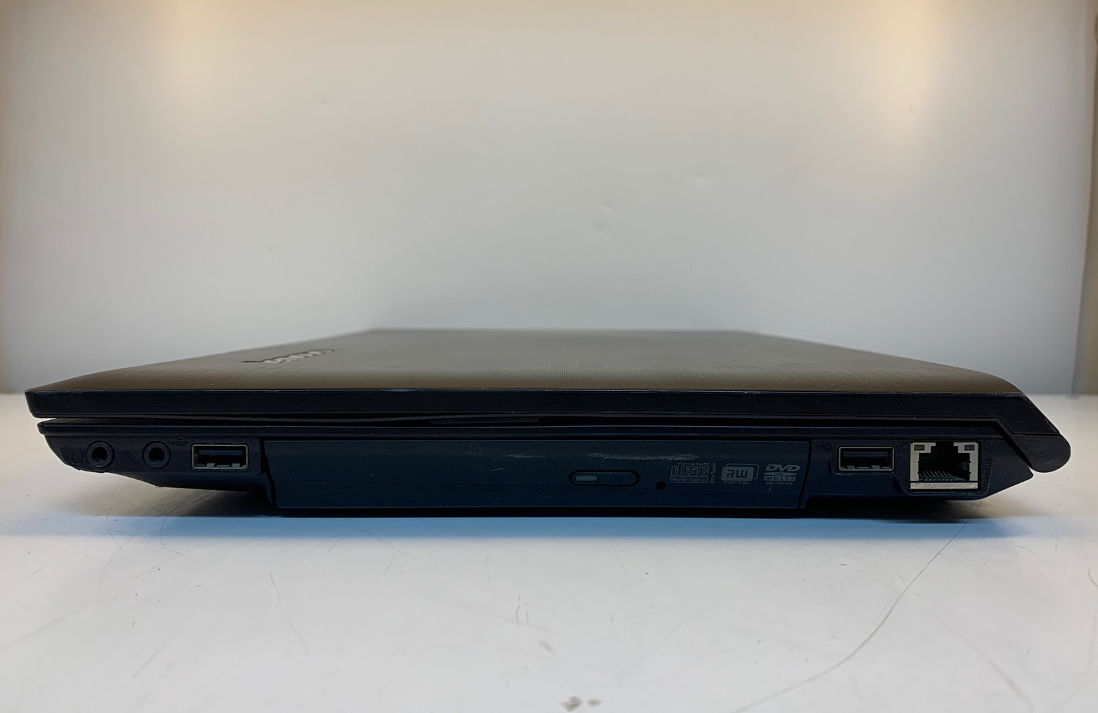 Lenovo B575 Unknown Processor 4GB RAM No HDD *BIOS Locked*