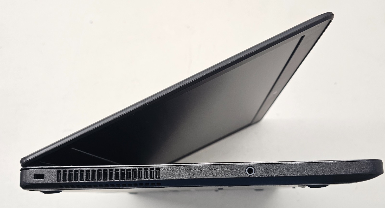 Dell Latitude E5550 15.6″ Laptop Intel Core i5-5200U 4GB Ram NO HD/OS/BATT (FL)