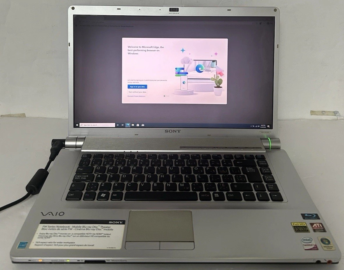 Sony PCG-3F1L VGN-FW300/355J 16.4″Intel Core 2Duo P8600 2.4GHz 4GB Ram-250GB HDD