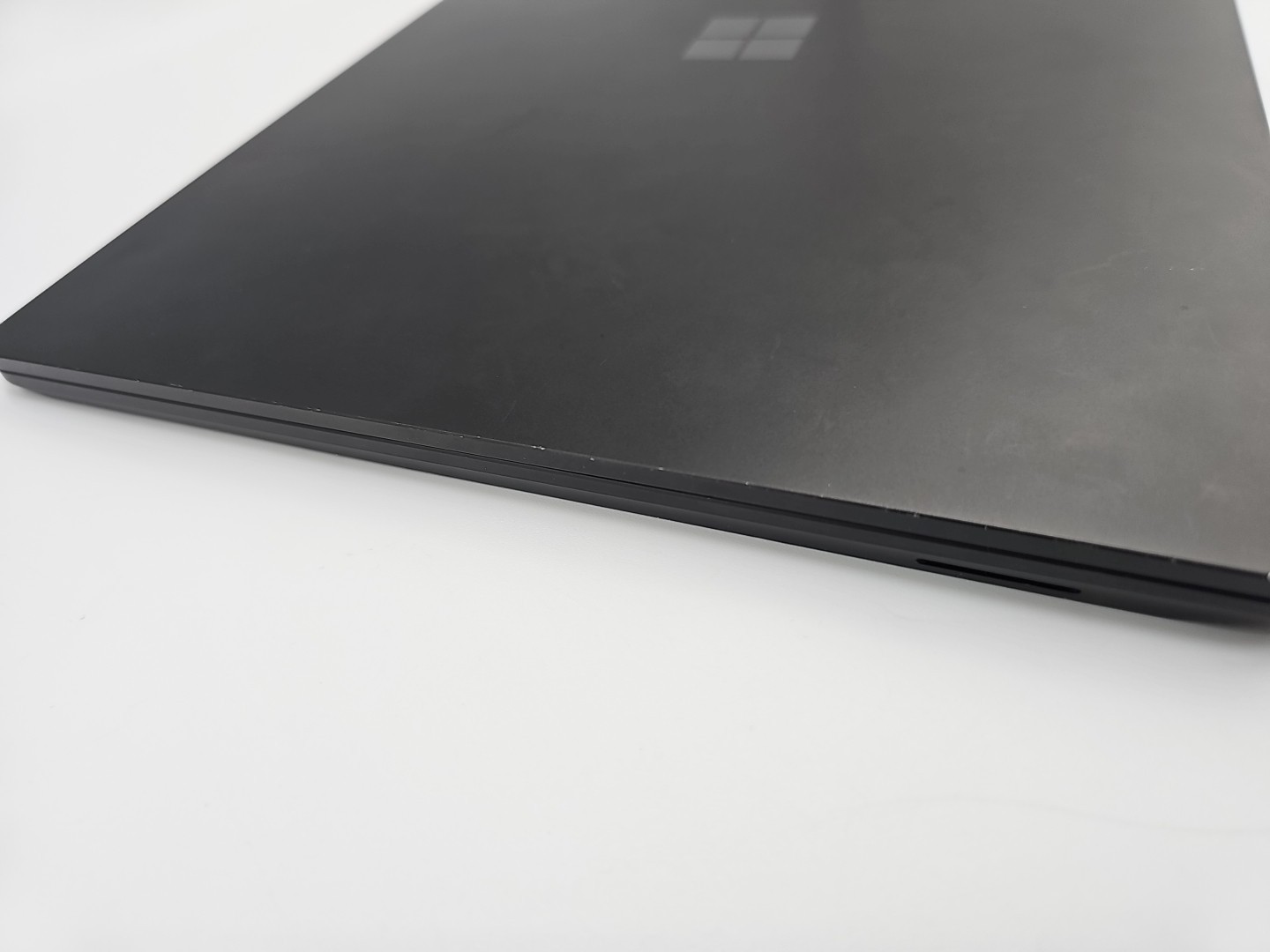 Microsoft Surface 4 Laptop Intel Core i7-1187G7 3.00 GHz 16GB 512GB SSD **READ**