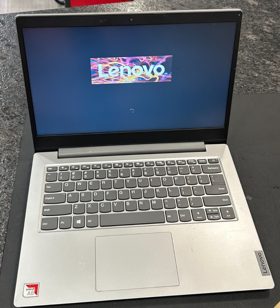 Lenovo LAPTOP IdeaPad Slim 1-14AST-05, A6-9220e – 4GB RAM – 64GB SSD COMPUTER