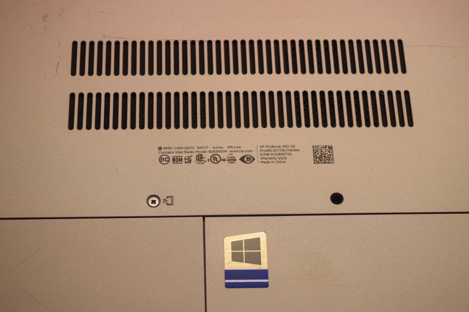 HP ProBook 450 G5 Laptop NO MEMORY NO HARDRIVE NO OS