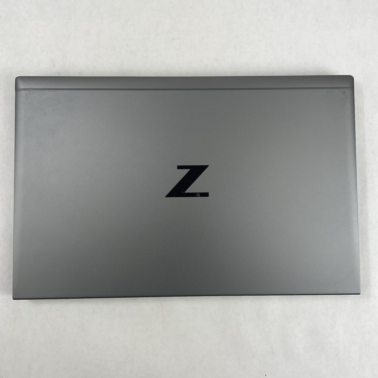 HP ZBook FireFly 15 G8 15.6″ i7-1165G7 2.80 GHz 16 GB RAM No SSD/OS/AC