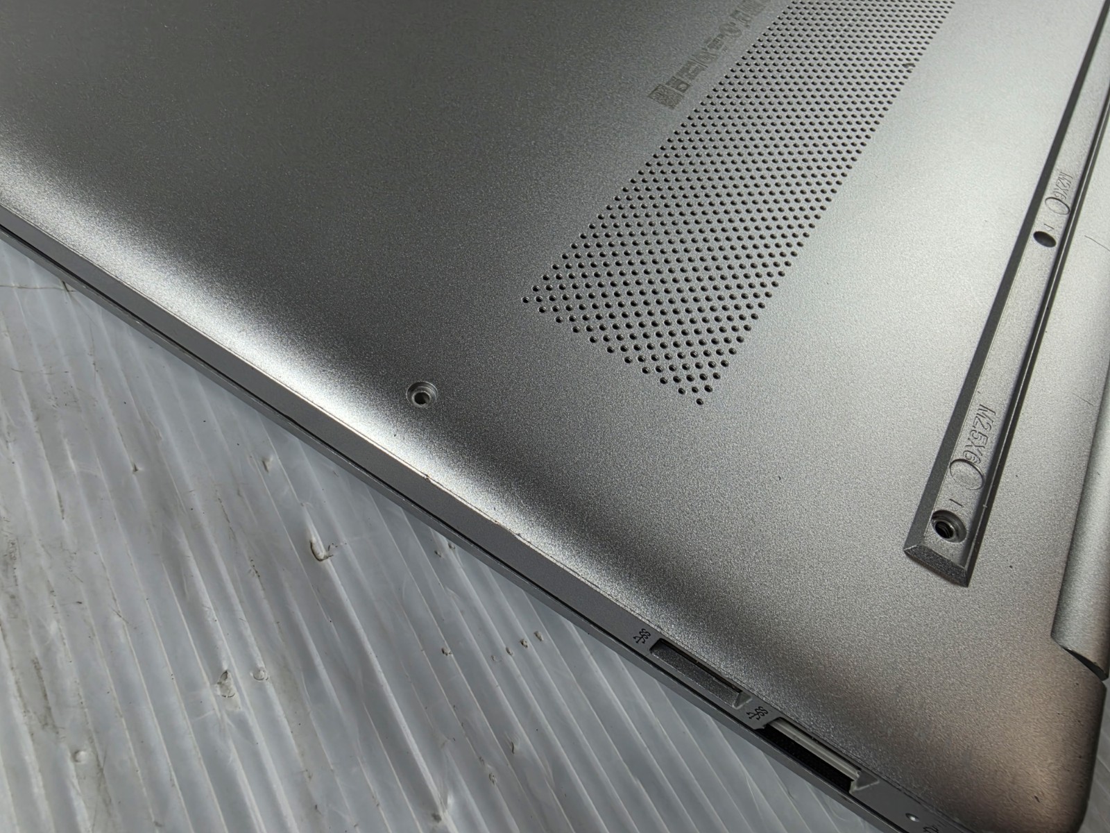 HP 15T-DY200 i7-1165G7@2.8GHz No SSD 16GB Ram Touch Laptop