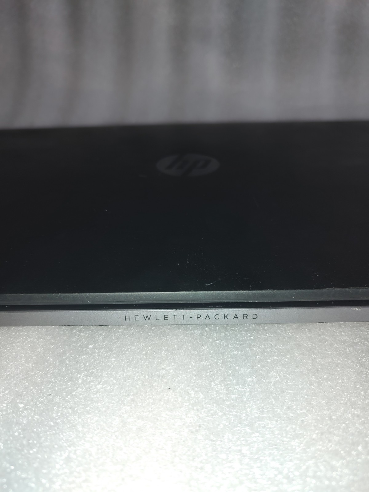 HP EliteBook 850 G1 15.6″ i5-4200U Intel HD Black No ssd/hdd with powercord