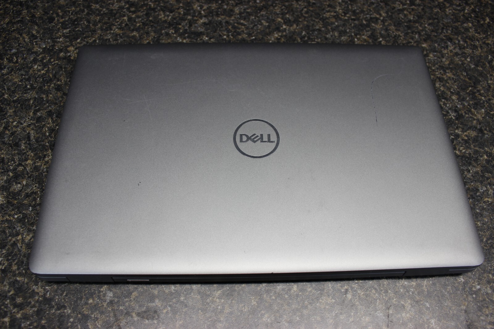 Dell Latitude 5520 I5-1135G7U 256GB NvME SSD 16GB DDR4 Win11Pro- C Desc 1366×768