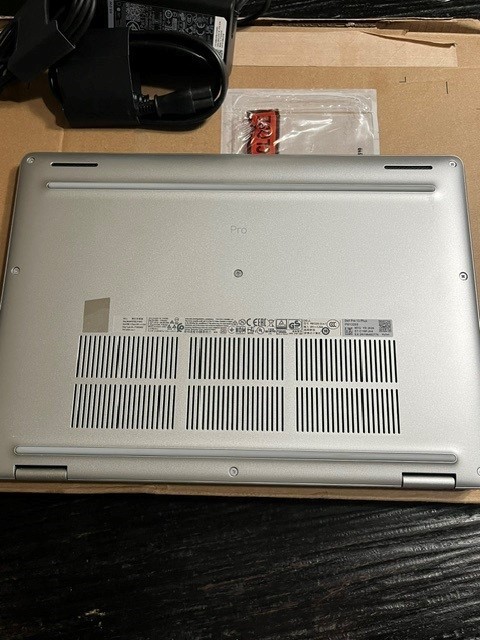 Dell Pro Plus 13.3″ 2-in-1 AMD Ryzen 5 PRO – PB13255