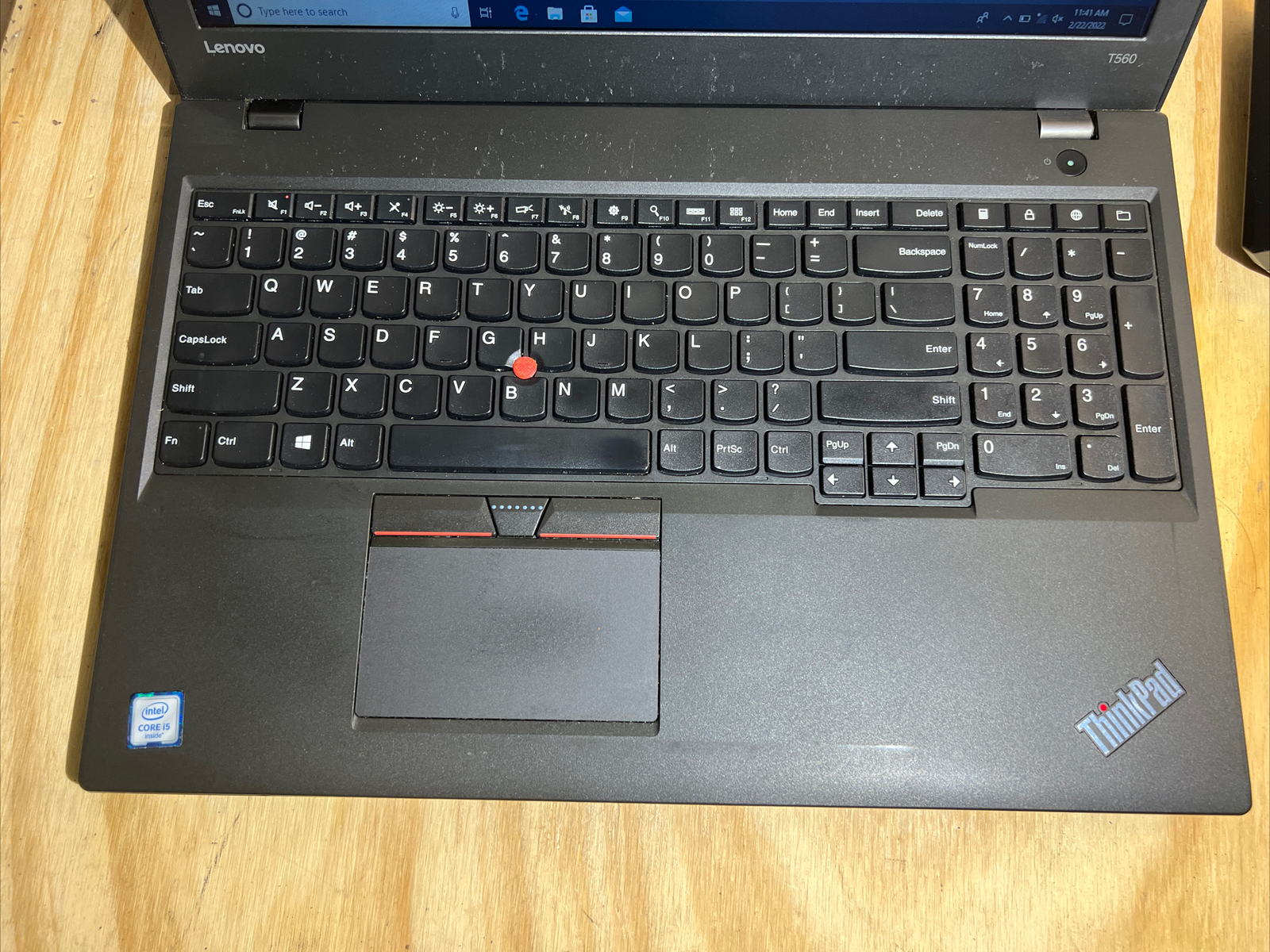 Lenovo ThinkPad T560 15″ Intel i5 2.3Ghz.12GB RAM 240GB SSD HDMI USB WiFi Win 10